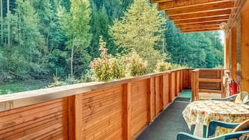 Deluxe Apartment, 1 Bedroom | Balcony