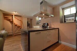 Private kitchen - Stunning Holiday Home Near Forest in Slenaken (Slenaken)