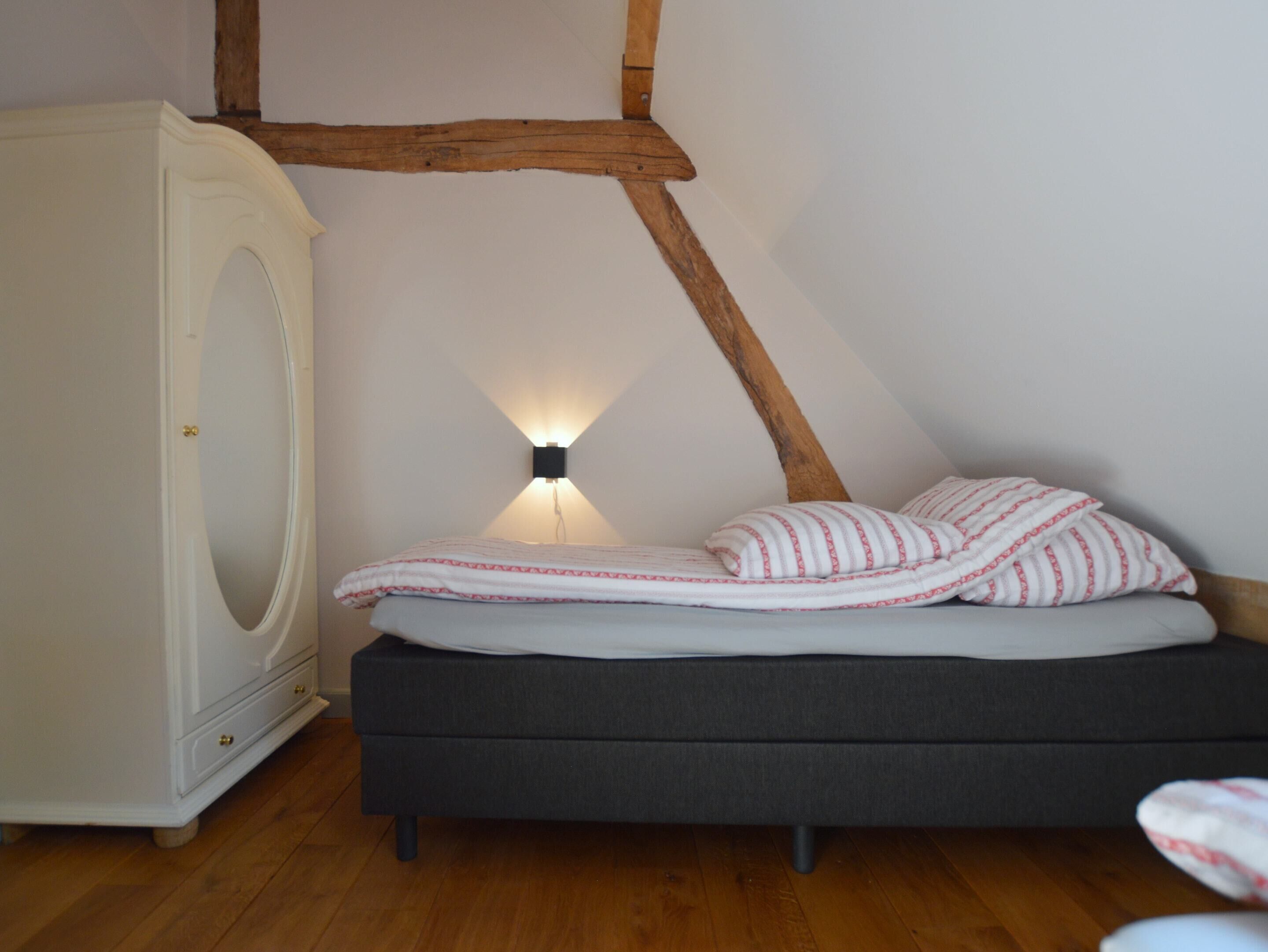 Classic House, 3 Bedrooms | 9 bedrooms, individually furnished, bed sheets