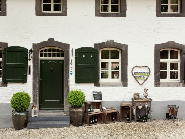 Reception - Stunning Holiday Home Near Forest in Slenaken (Slenaken)