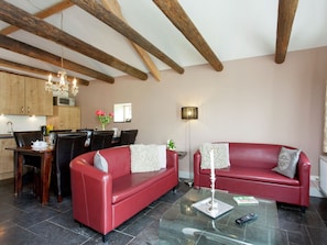 Maison Deluxe, 3 chambres | Salle de séjour