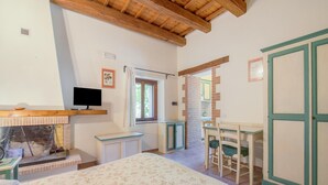 Unclassified image, 4 of 73, button - Quiet Holiday Home in Sellano With Swimming Pool a few Kilometers From Rasiglia (Sellano)