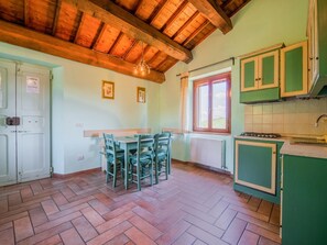 Dining - Quiet Holiday Home in Sellano With Swimming Pool a few Kilometers From Rasiglia (Sellano)