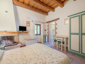 Klassiek huis, 1 slaapkamer | 10 slaapkamers, individueel gemeubileerd, beddengoed