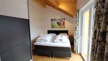 Chalet Classic, 3 camere da letto | 6 camere, con arredamento individuale, lenzuola