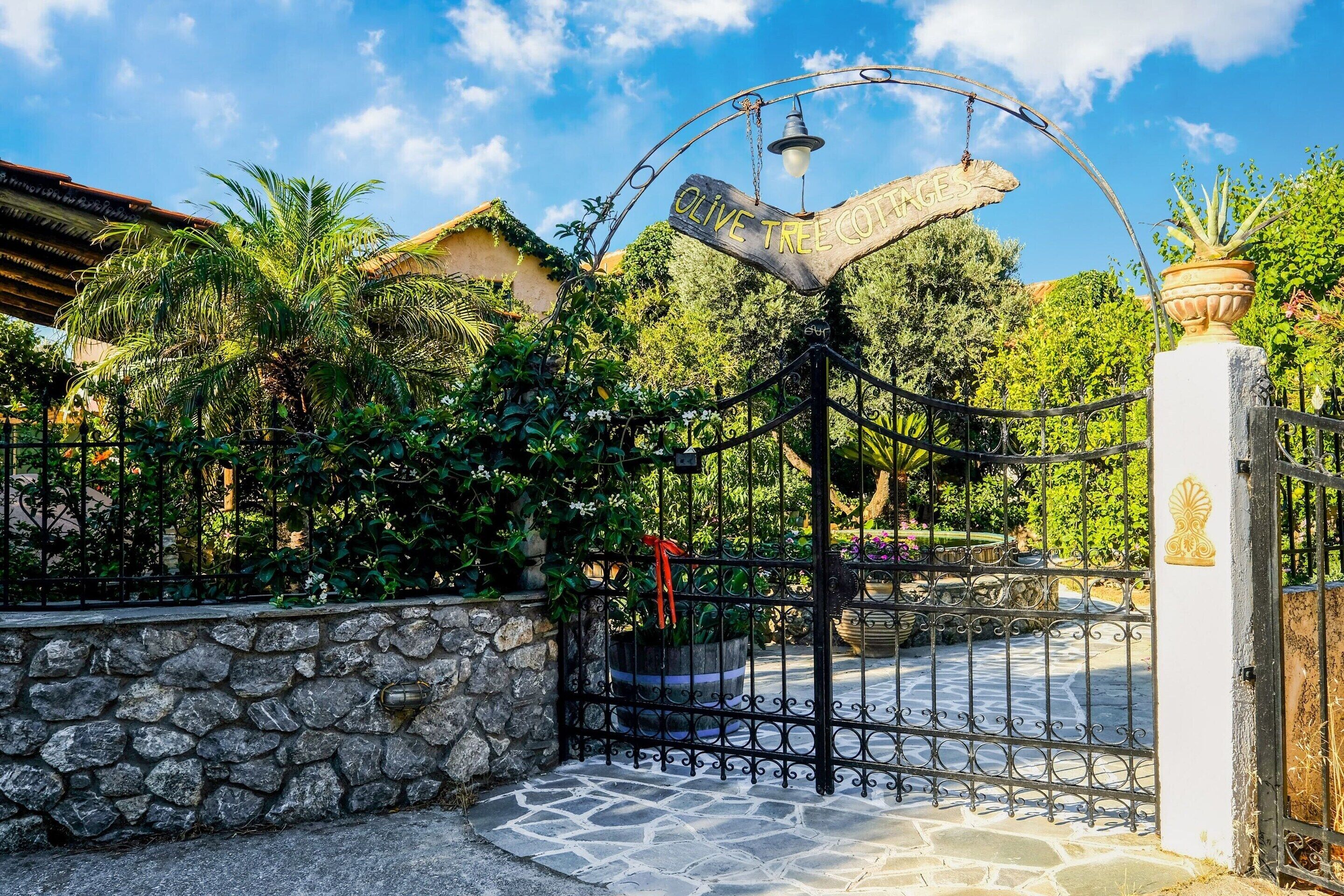 Comfort House, 1 Bedroom | Reception