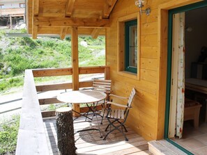 Classic-chalet, 3 makuuhuonetta | Parveke
