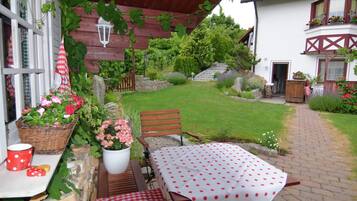 Rumah Comfort, 2 kamar tidur | Balkon