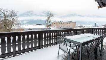 Comfort House, 4 Bedrooms | View from property