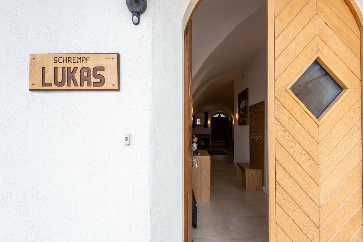 Casa clàssica, 4 dormitoris | Recepció