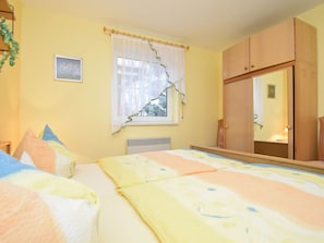 4 chambres, ameublement personnalisé, draps fournis