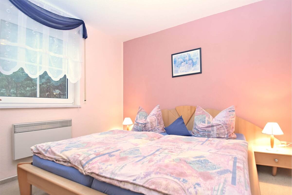 1 bedroom, individually furnished, bed sheets