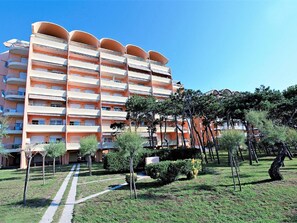 Exterior - Nice Apartment in Porto Santa Margherita With Terrace (Caorle)