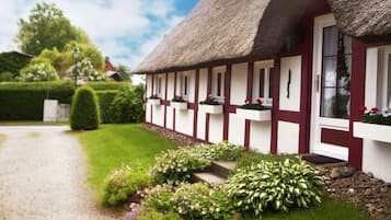 Classic Apartment, 2 Bedrooms | Exterior