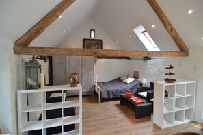 Living room - Cozy Apartment in Immerath With Fishing Near (Immerath)