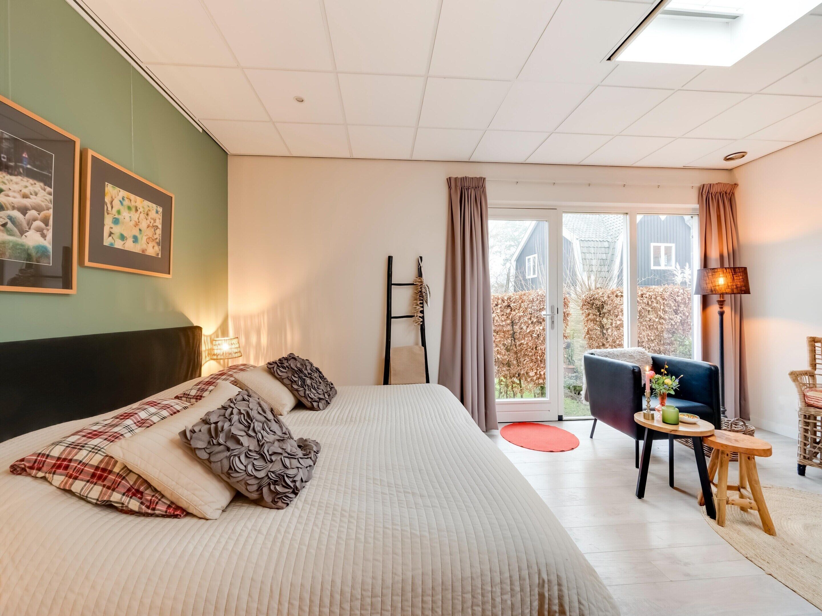 Klassiek appartement, 1 slaapkamer | 6 slaapkamers, individueel gemeubileerd, beddengoed