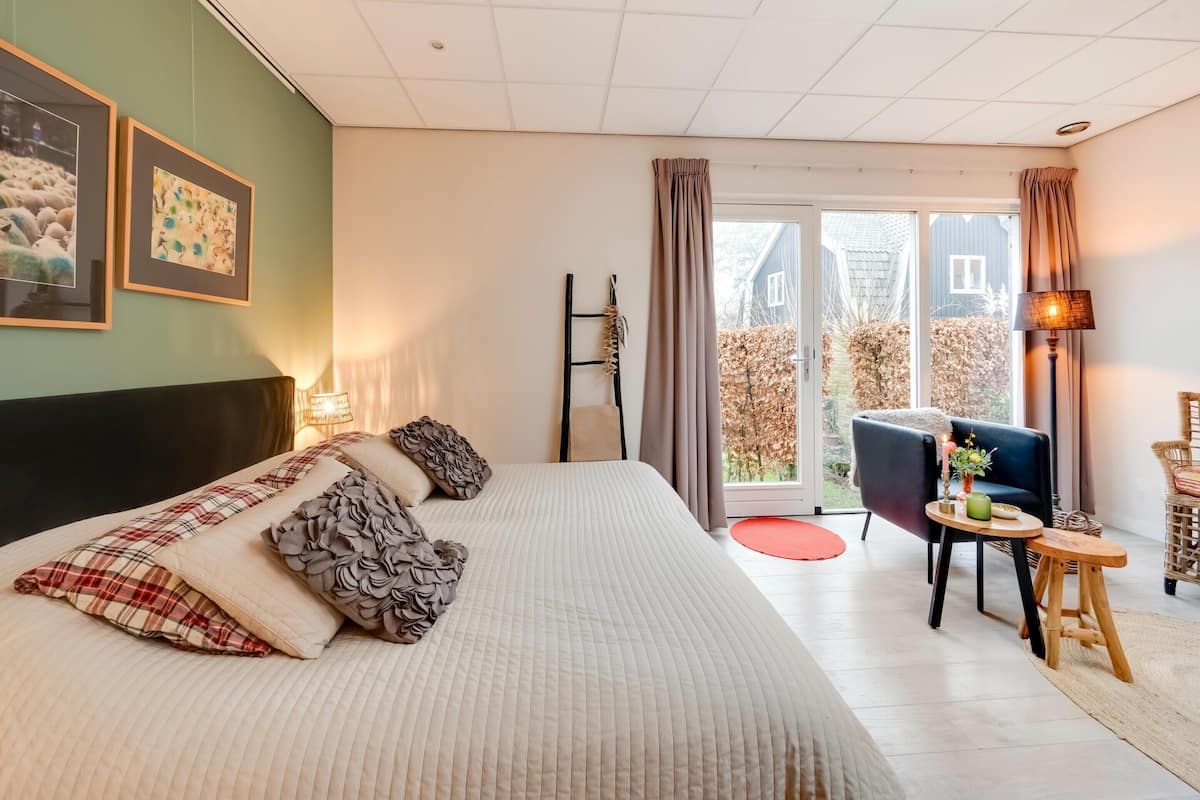 Klassiek appartement, 1 slaapkamer | 6 slaapkamers, individueel gemeubileerd, beddengoed