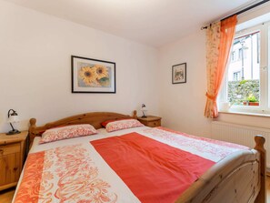 Deluxe Apartment, 2 Bedrooms | 6 bedrooms, individually furnished, bed sheets - Modern Apartment in Reifferscheid With Garden (Hellenthal)