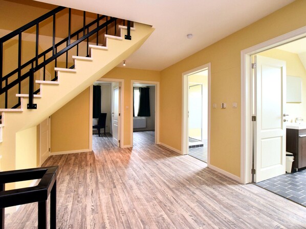 Comfort House, Multiple Bedrooms | Interior - Stylish Holiday Home in Hastiere With Terrace (Hastiere)