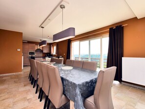 Comfort House, Multiple Bedrooms | Dining - Stylish Holiday Home in Hastiere With Terrace (Hastiere)