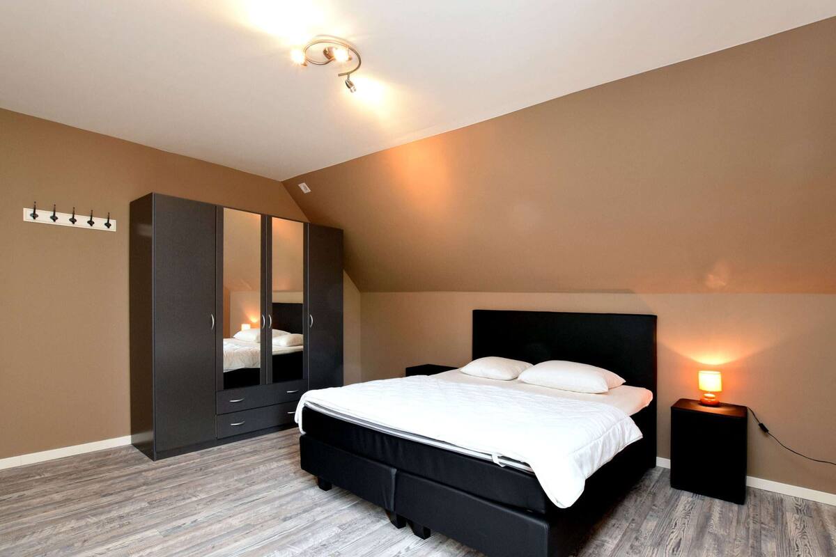 Casa Classic, camere multiple | 14 camere, con arredamento individuale