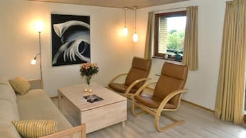 Classic House, 2 Bedrooms | Interior