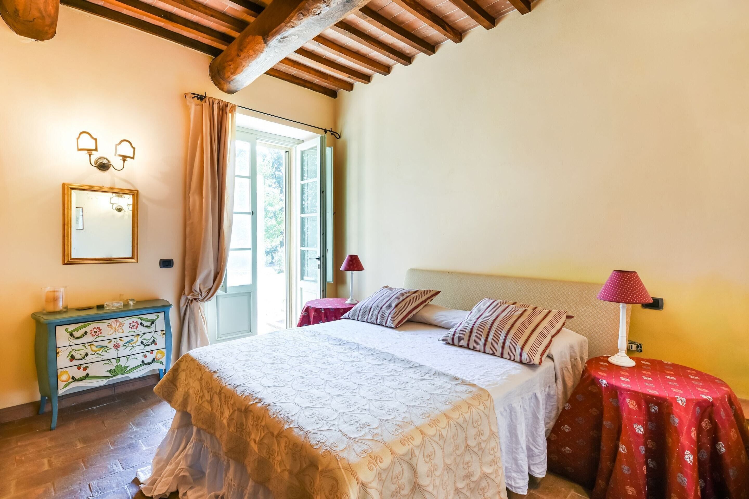 Classic-Haus, 2 Schlafzimmer | 1 Schlafzimmer, individuell eingerichtet, Bettwäsche