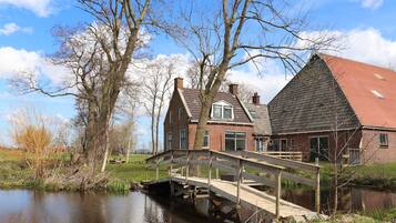 Classic House, Multiple Bedrooms | Exterior