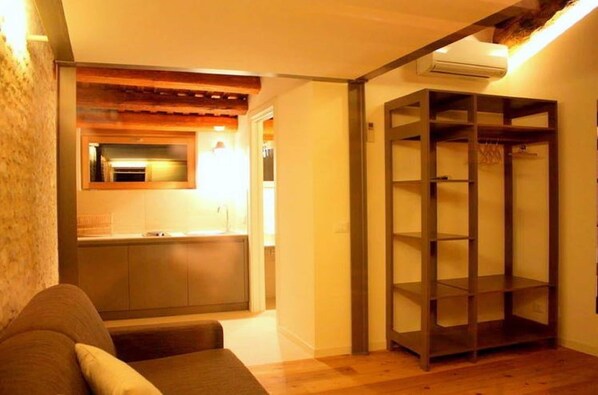 Casa clásica, 2 habitaciones | Sala de estar