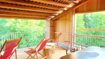 Classic House, 2 Bedrooms | Balcony