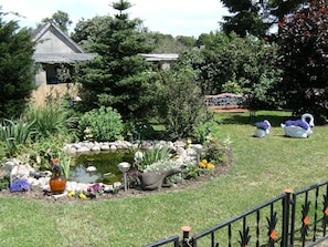 Classic Bungalow, 2 Bedrooms | Garden