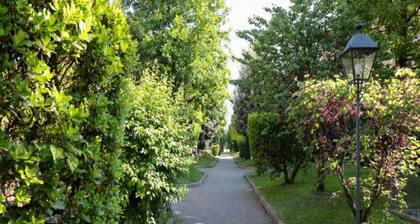 Modern Apartment in Agliana With Shared Garden
