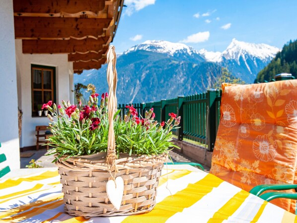 Interior detail - Comfortable Apartment in Mayrhofen With Garden (Finkenberg)