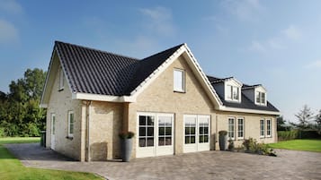 Deluxe Villa, 4 Bedrooms | Exterior