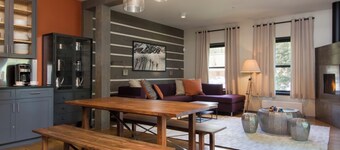 Bavarian Chalet 1 - Bavarian-inspired chalet with stylish decor and easy ski acc