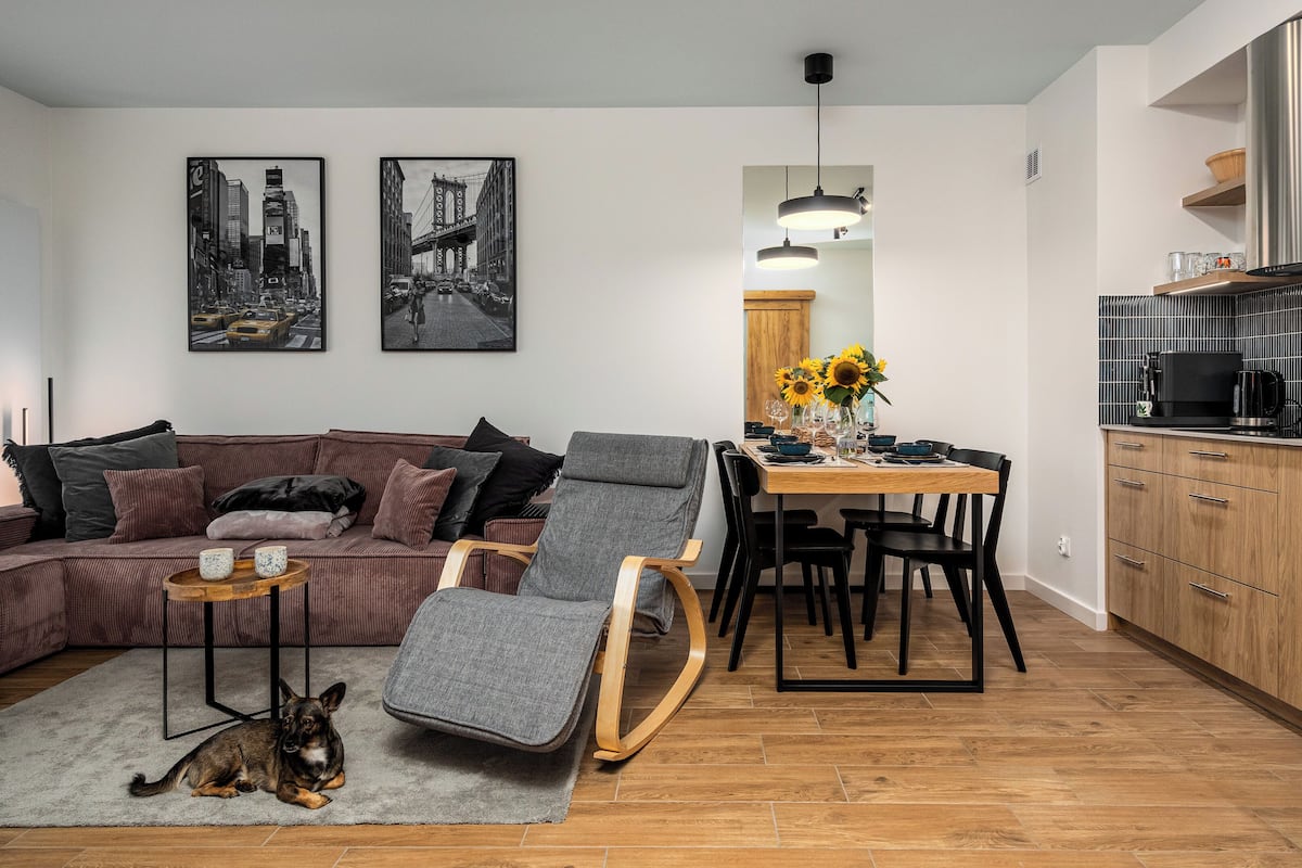 Leilighet, terrasse (4) | Oppholdsområde | Flatskjerm-TV