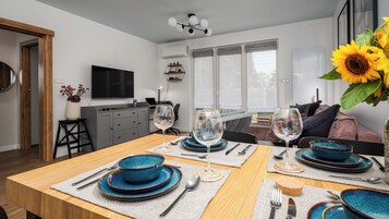 Appartement, patio (4) | Restauration dans la chambre