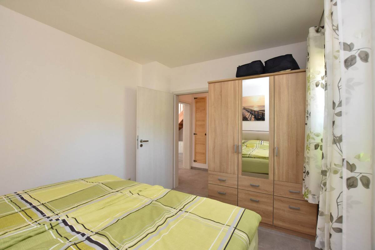 Comfort-Haus, 3 Schlafzimmer | 6 Schlafzimmer, individuell eingerichtet, Bettwäsche