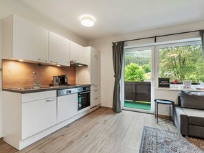 Leilighet – comfort, 2 soverom | Eget kjøkken | Kjøleskap, ovn, oppvaskmaskin og kaffetrakter/tekoker