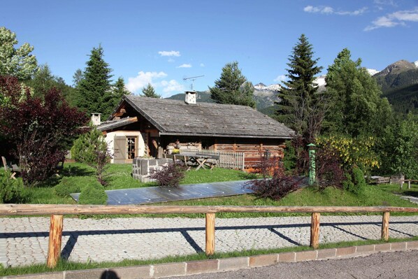 Exterior - Typical Cottage in Bellamonte Italy With Bubble Bath (Predazzo)