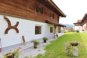 Exterior - Cozy Feel Good Holiday Apartment in Leogang (Leogang)