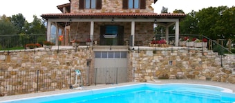Timeless Villa in Cagli With Garden and Swimming Pool