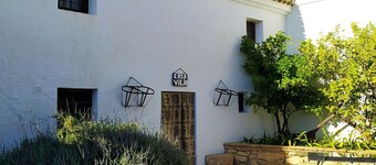 Restored Mill on a Property in Algarinejo in Granada