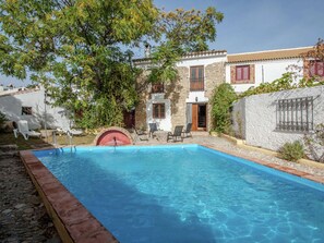 Deluxe House, 3 Bedrooms | Pool - Restored Mill on a Property in Algarinejo in Granada (Algarinejo)