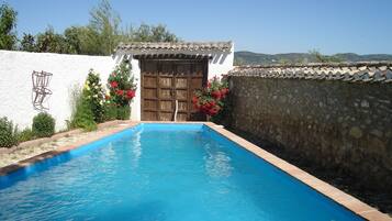 Deluxe House, 3 Bedrooms | Pool | Indoor pool, outdoor pool