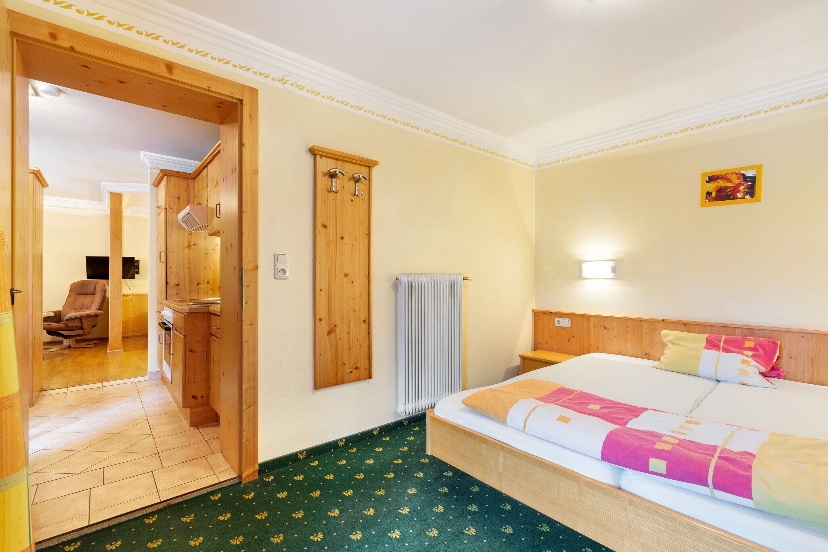 Elite Apartment, 2 Bedrooms | 12 bedrooms, individually furnished, bed sheets