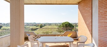 Elegant Apartment on Lake Trasimeno