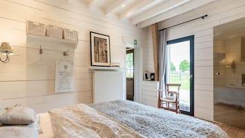 Klassiek huis, 2 slaapkamers | 8 slaapkamers, individueel gemeubileerd, beddengoed