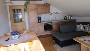 Comfort Apart Daire, 2 Yatak Odası | Yemek servisi
