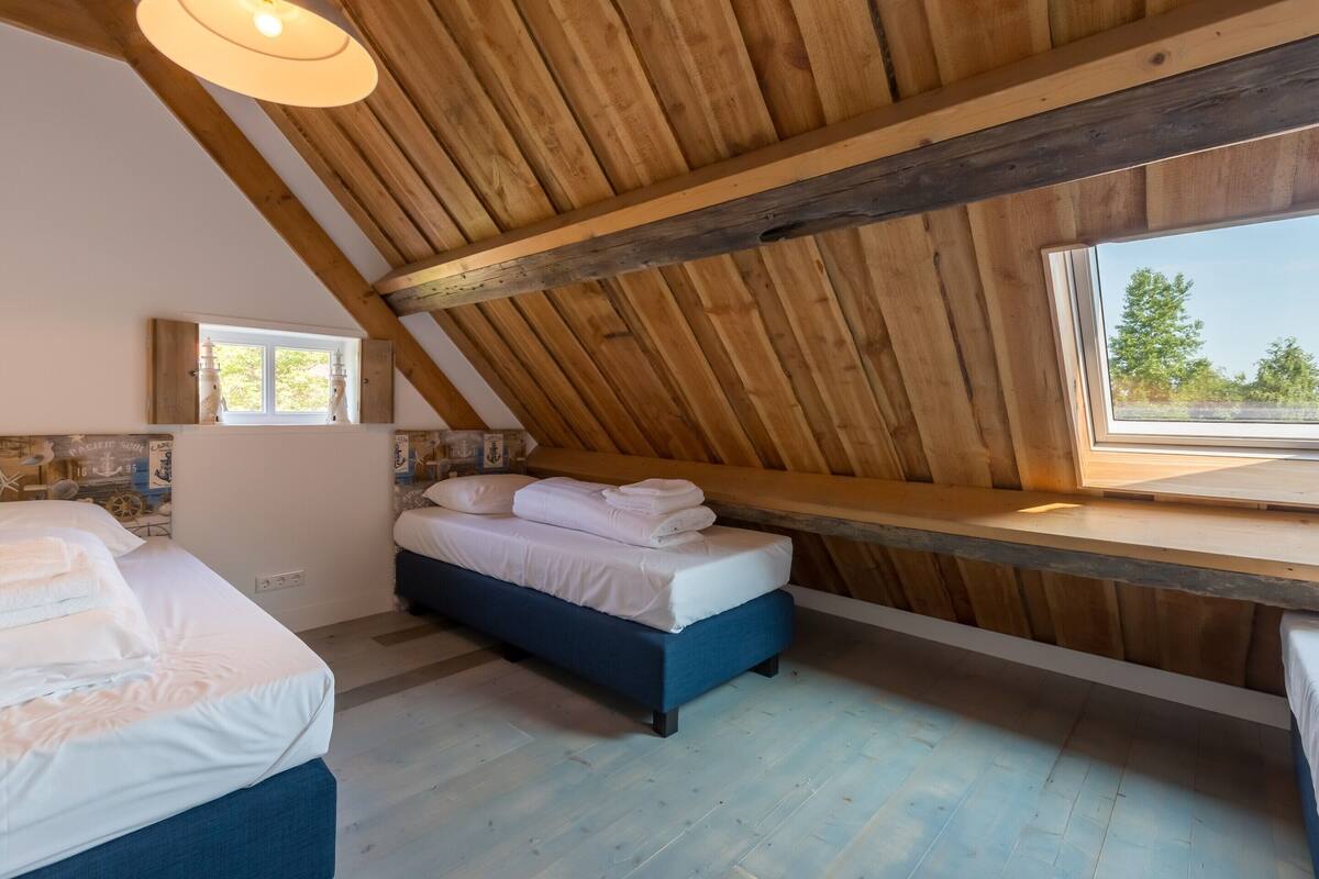 Casa Elite, 3 camere da letto | 3 camere, con arredamento individuale, ferro/asse da stiro, lenzuola